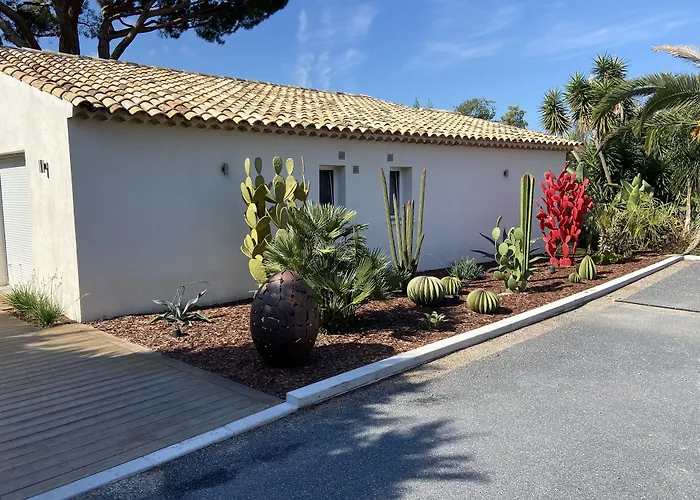 Oda ve Kahvaltı De La Dame Saint-Tropez
