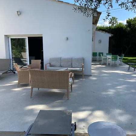 De La Dame Bed & Breakfast Saint-Tropez