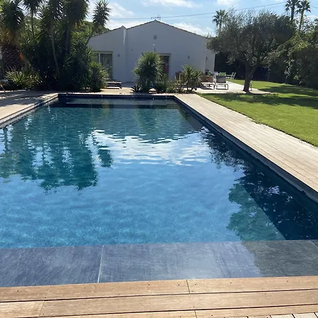 住宿加早餐酒店 De La Dame