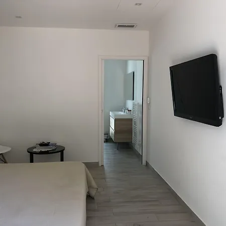 De La Dame 4* 圣特罗佩