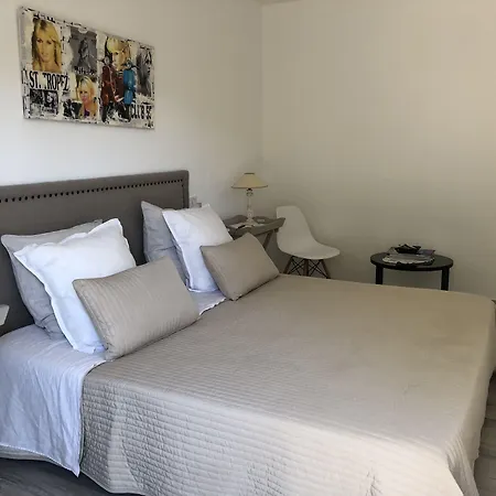 De La Dame 住宿加早餐酒店 圣特罗佩