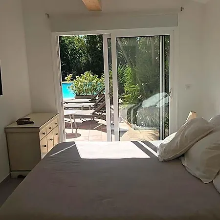 De La Dame Couette-café 4*