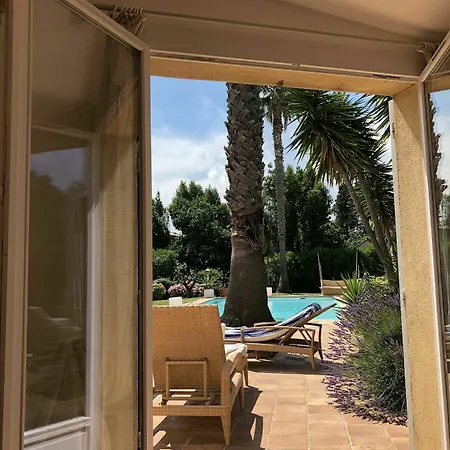 Bed & Breakfast De La Dame Saint-Tropez